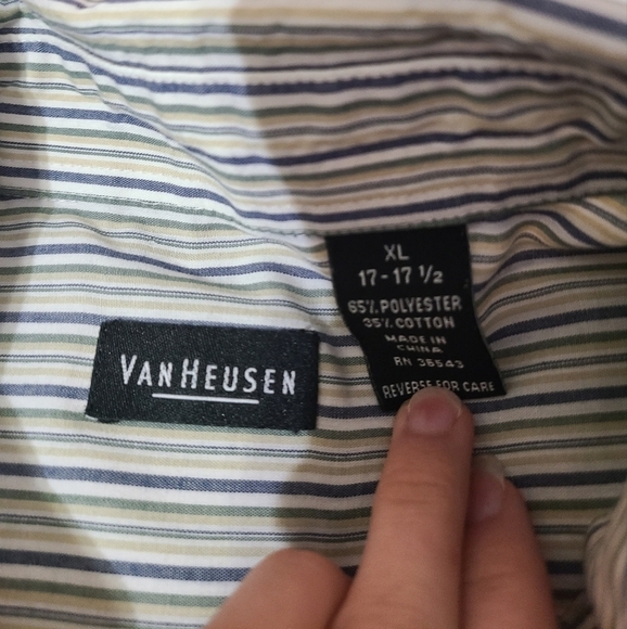 𝅺VANHEUSEN | Striped Button Down Short Sleeve - Picture 5 of 5